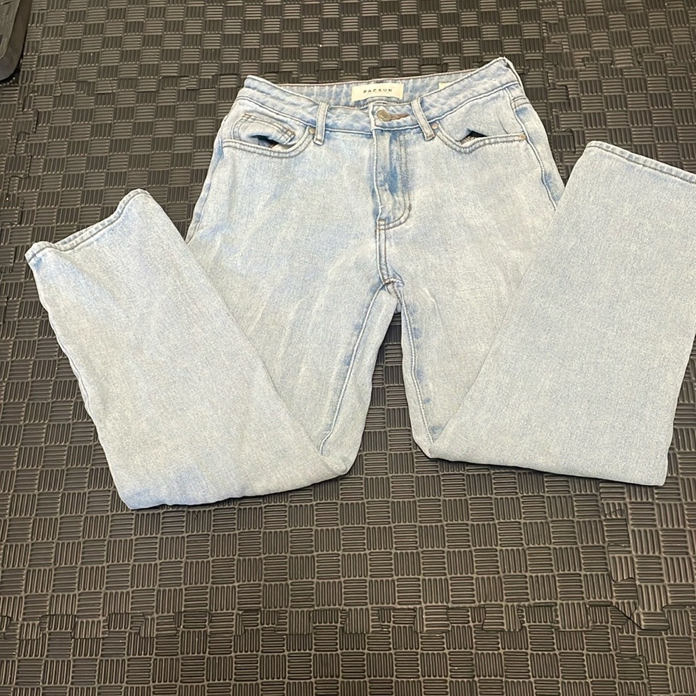 Pac sun mom jean 23 light wash blue 11 1/2 inch waist lying flat
